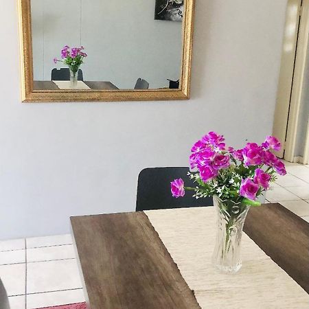 @Menlyn Place, Menlyn Maine, Pretoria - Accommodation Extérieur photo