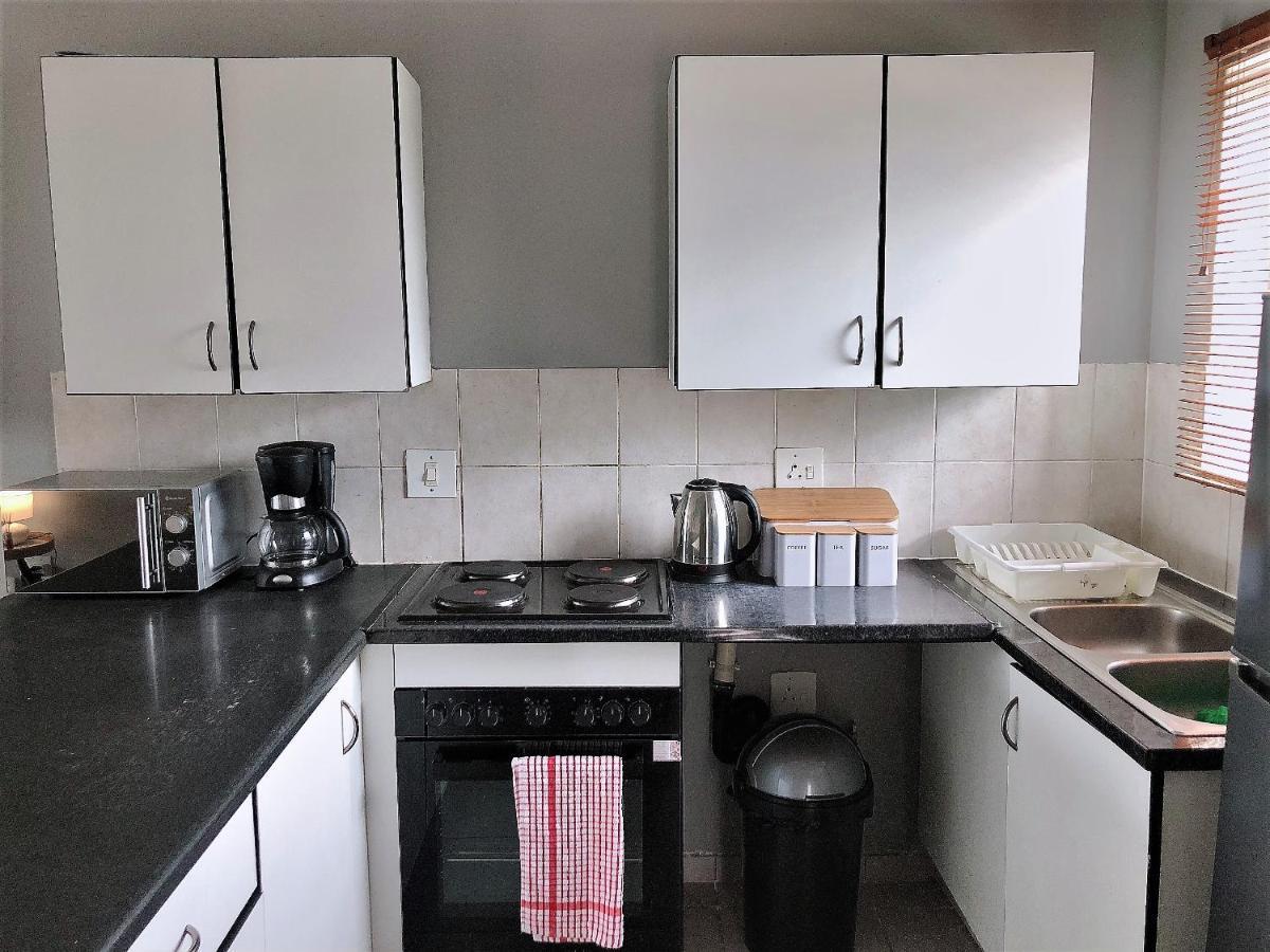 @Menlyn Place, Menlyn Maine, Pretoria - Accommodation Extérieur photo