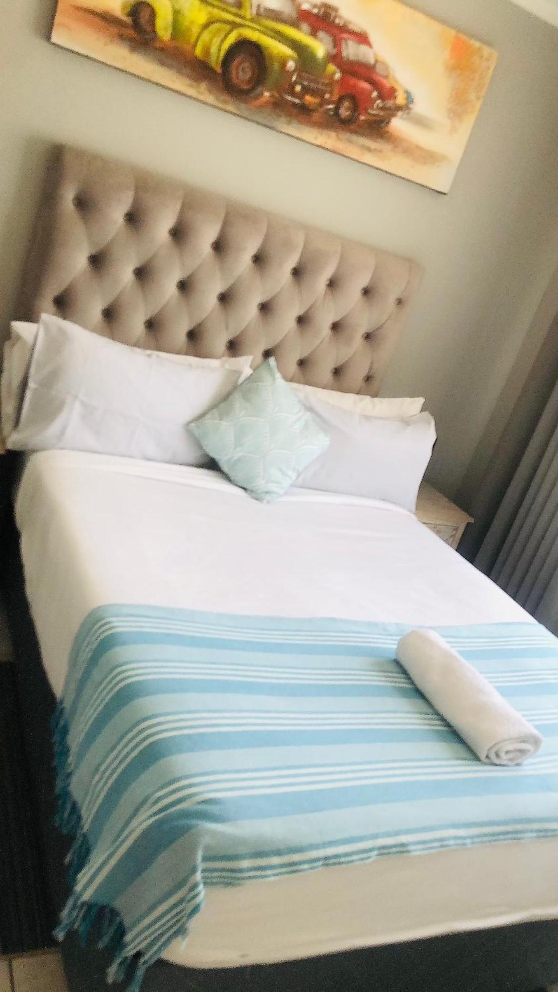 @Menlyn Place, Menlyn Maine, Pretoria - Accommodation Extérieur photo